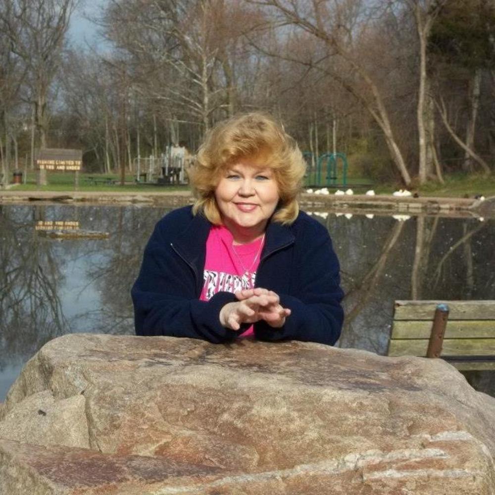 Meet your Posher, Debra